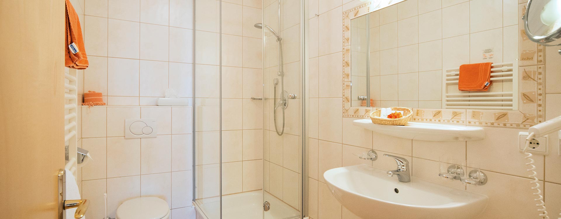 Bathroom Double Room Granat